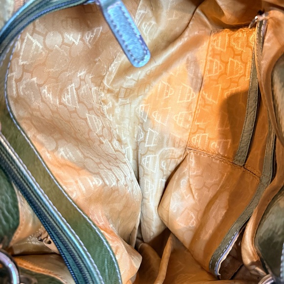 Kathy Van Zeeland Purse Metallic Green Silver Charm Satchel Bag - Picture 14 of 16